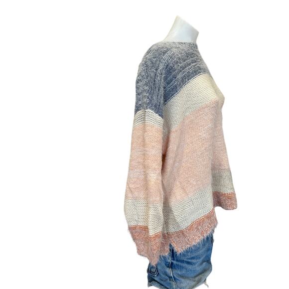 Rip Curl Fuzzy Oversized  Sweater MEDIUM Lambs Wool Boxy Balloon Sleeves $80 NEW - Picture 7 of 10